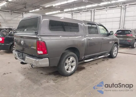 2018 Ram 1500 Big Horn 4X4 5'7 Box из США, поврежденный, VIN 3C6RR7LT2JG226265